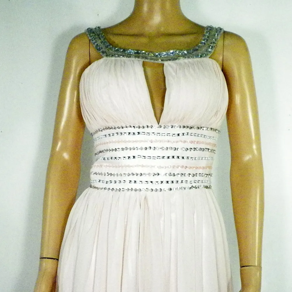 Robe De Soirée Rose Poudré Taille Estimée 34.